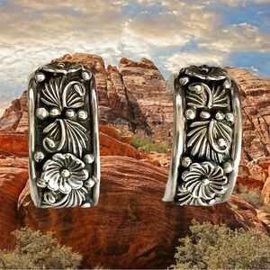 Navajo Tom Denetso Sterling Floral Half Hoops 1”.